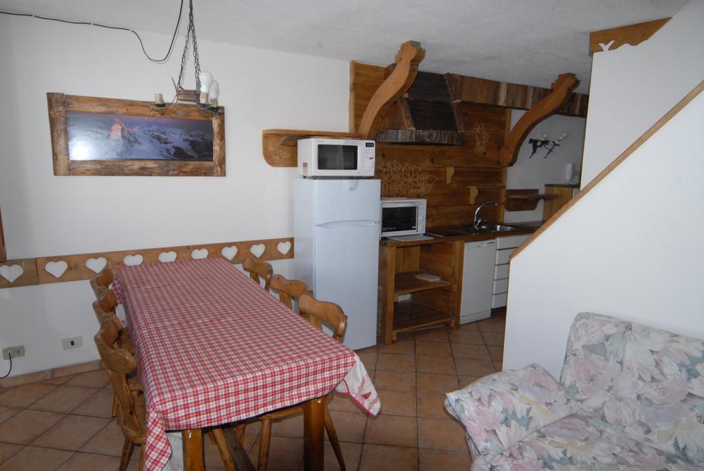 La Coquille Apartment Breuil-Cervinia Eksteriør billede